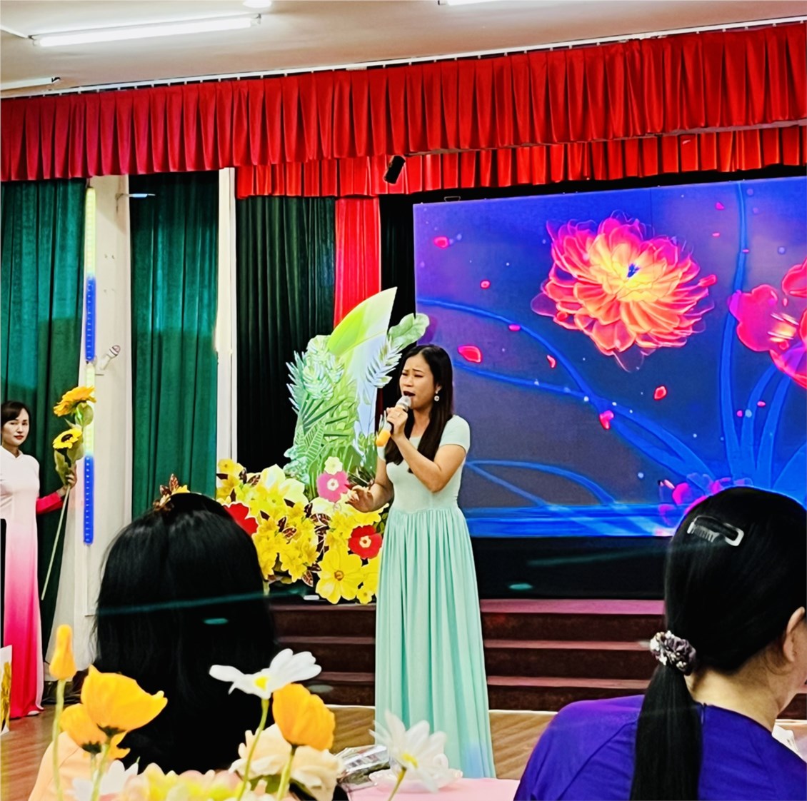 Nhấn vào ảnh để phóng to